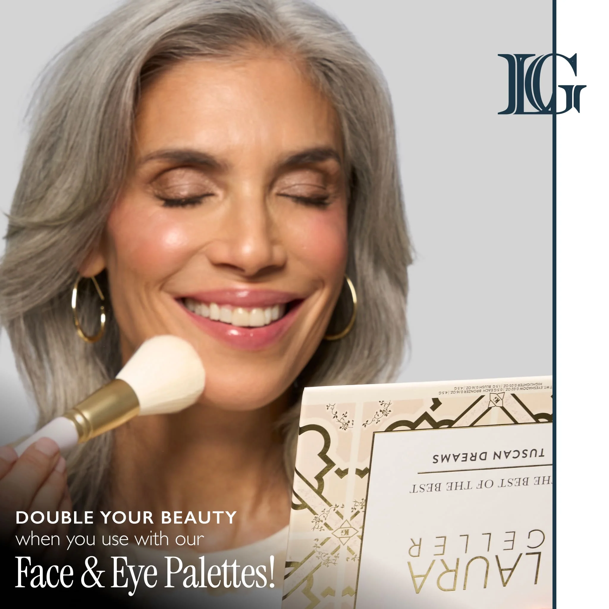 Limited Edition Dual-Ended Cheek + Eyeshadow Brush - Image 3
