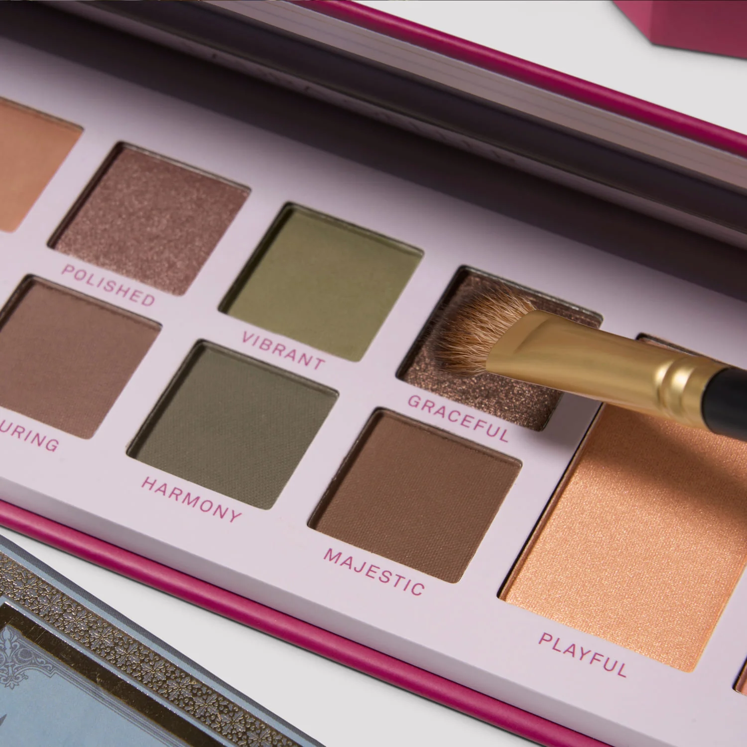 Laura's Essentials Eclectic & Elegant, Eye + Face Palette - Image 4
